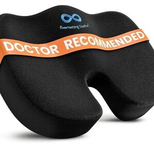 New with tags - Everlasting Comfort Black Seat Cushion